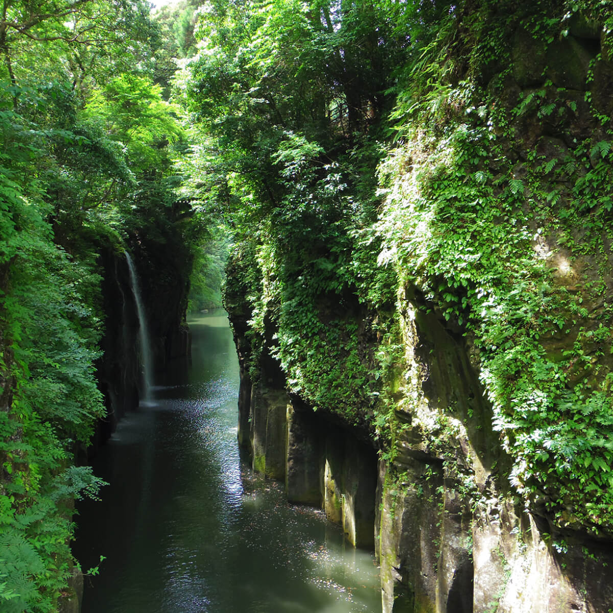Scenic Natural Monument Takachiho Gorge
